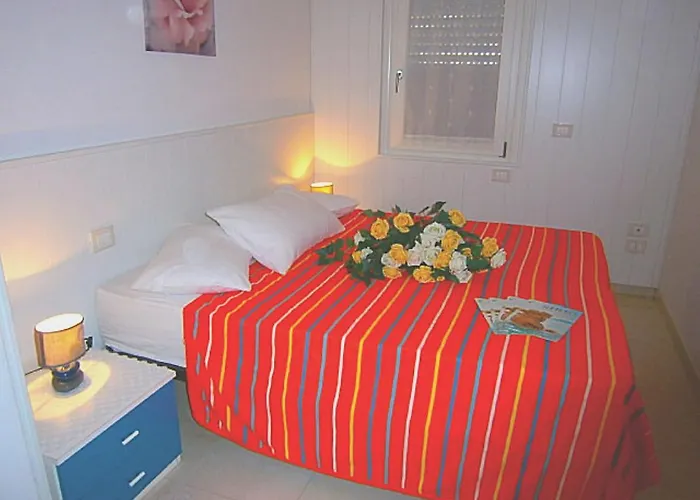 Marcella * ביביונה